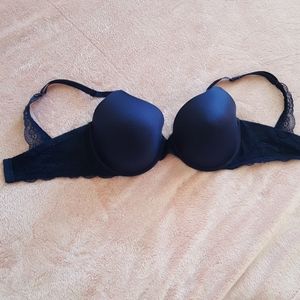 Navy bra with option for razorback